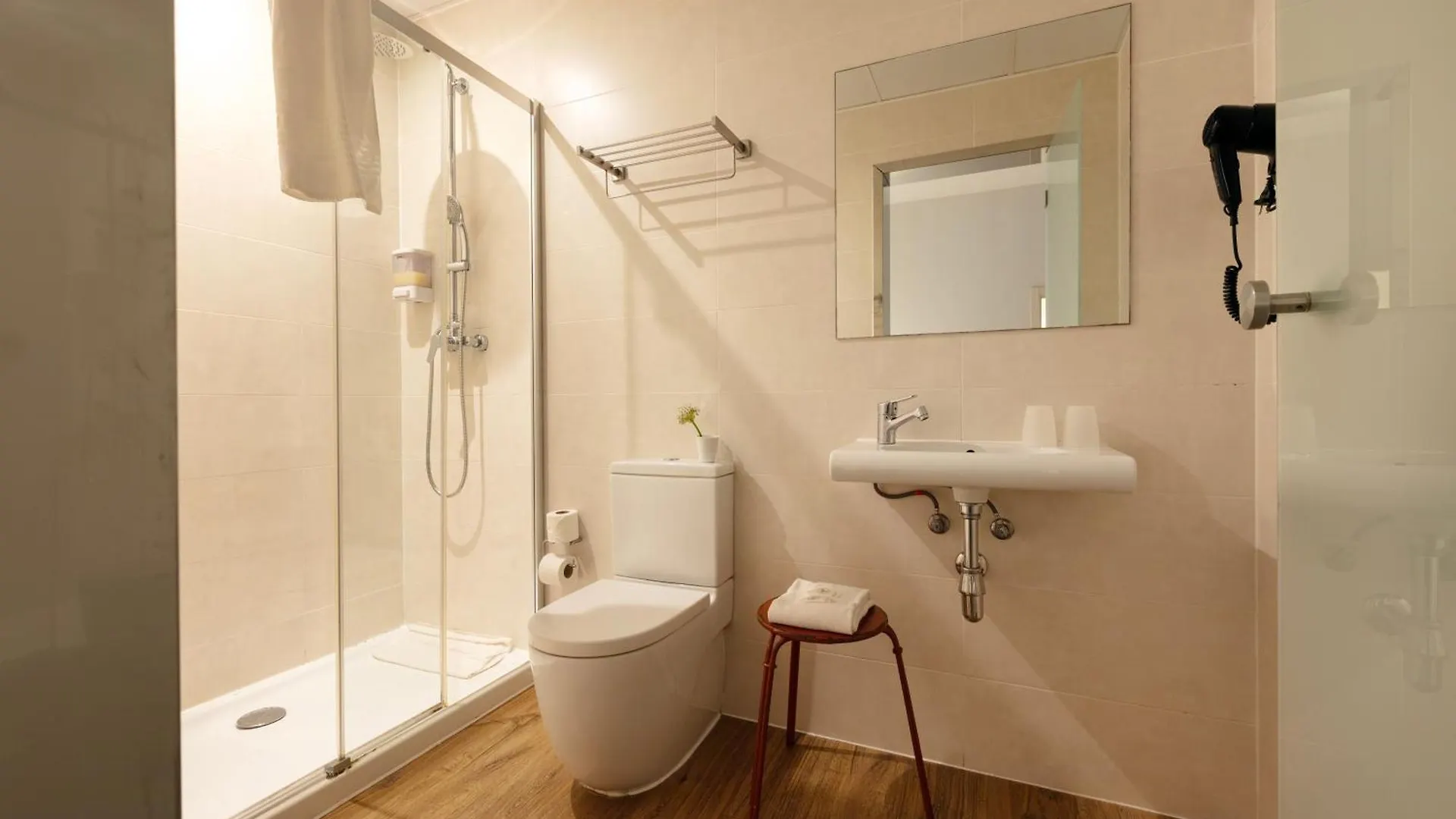 Guest house Som Nit Born Hotel Barcelona