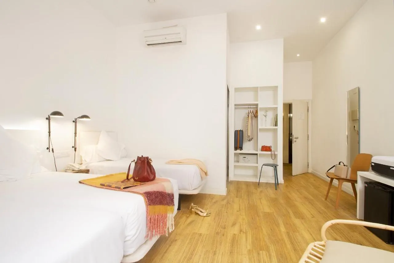 Hotel Som Nit Born Barcellona 3*,