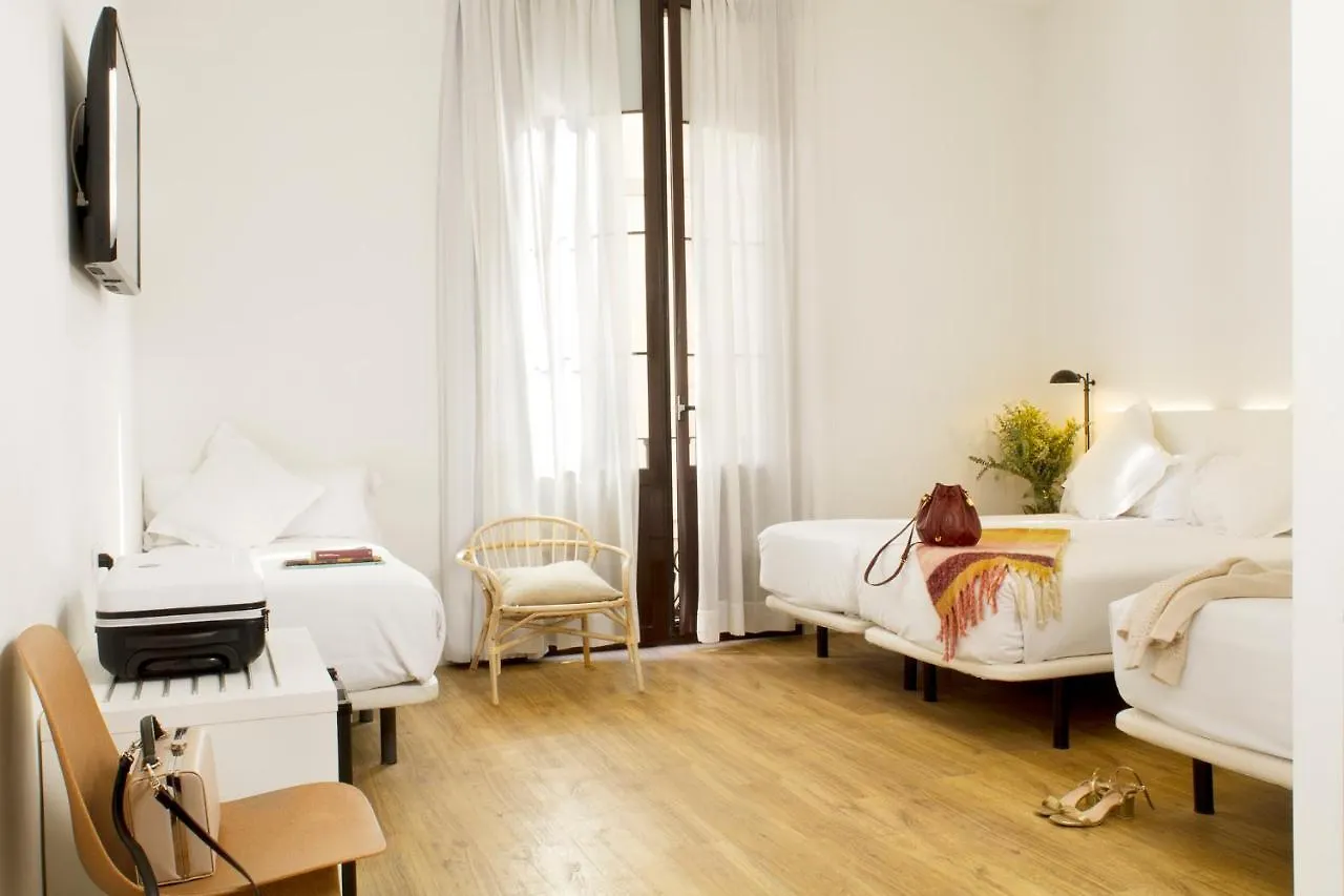*** Affittacamere Hotel Som Nit Born Barcellona Spagna