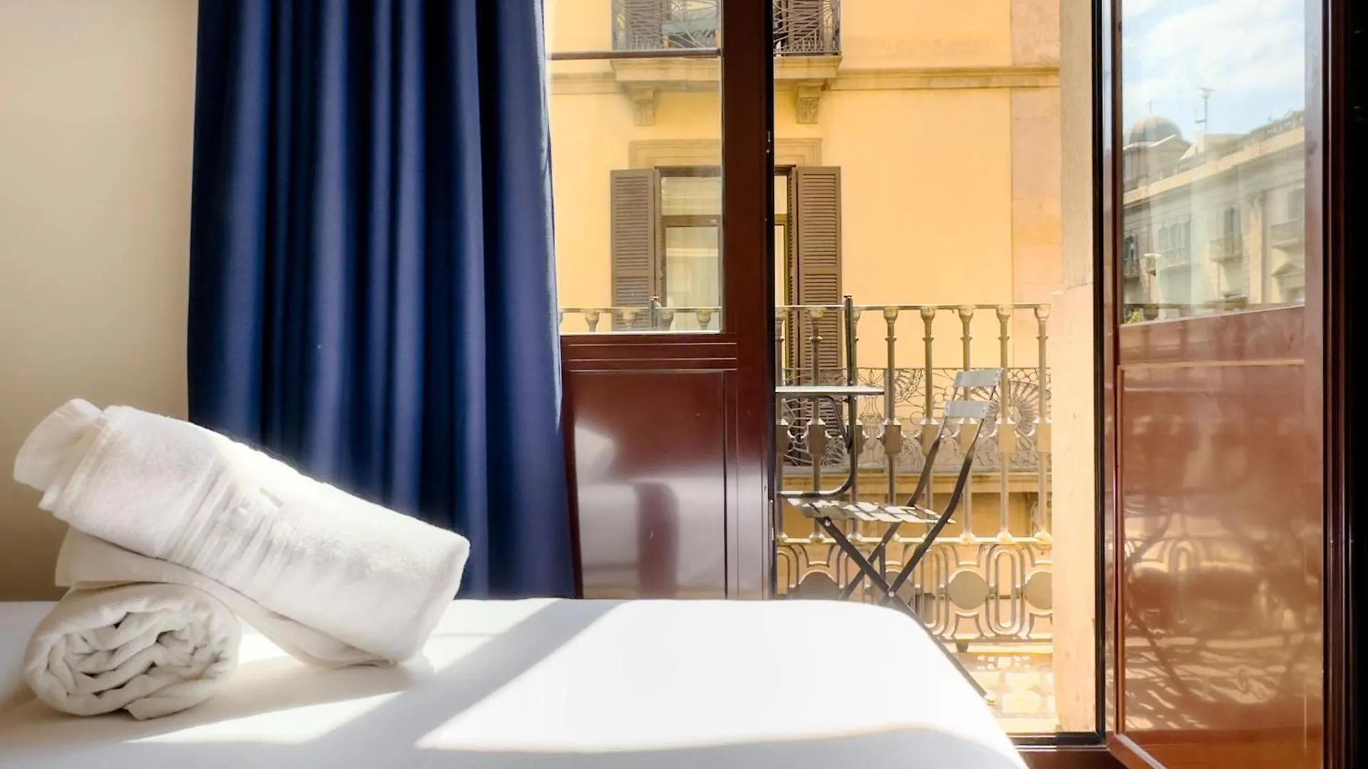 Som Nit Born Hotel Barcelona Guest house