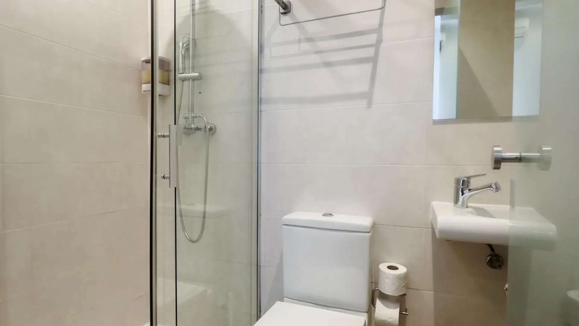 *** Guest house Som Nit Born Hotel Barcelona Spain