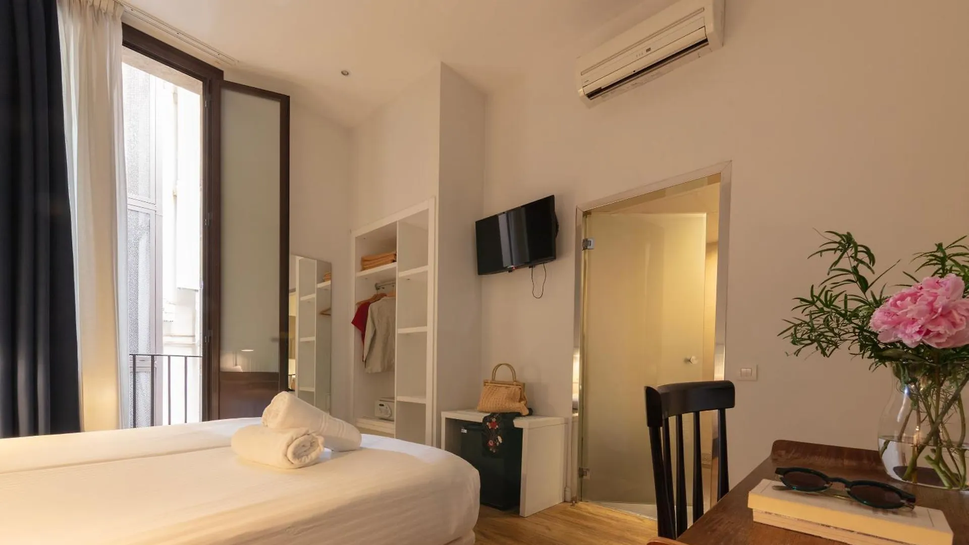 Hotel Som Nit Born Barcelona España