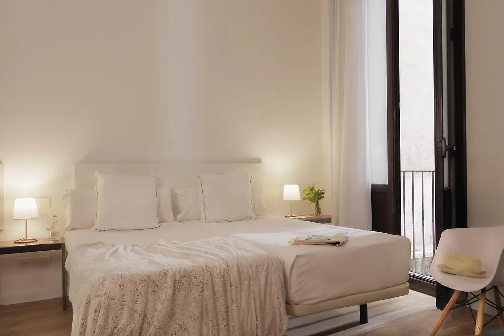 Som Nit Born Hotel Barcelona