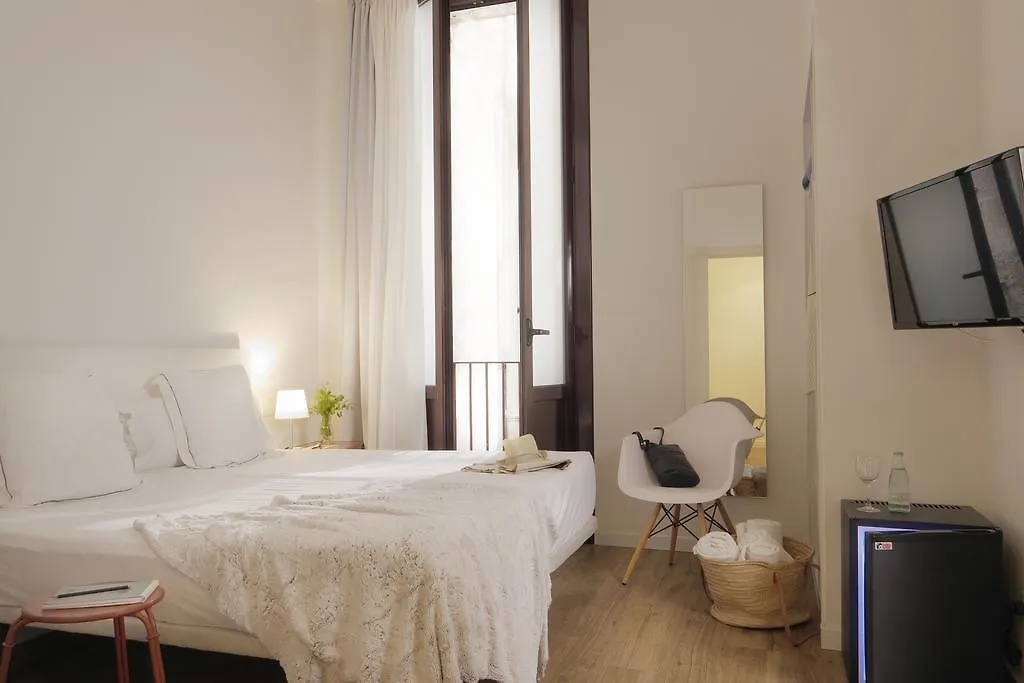 Guest house Som Nit Born Hotel Barcelona