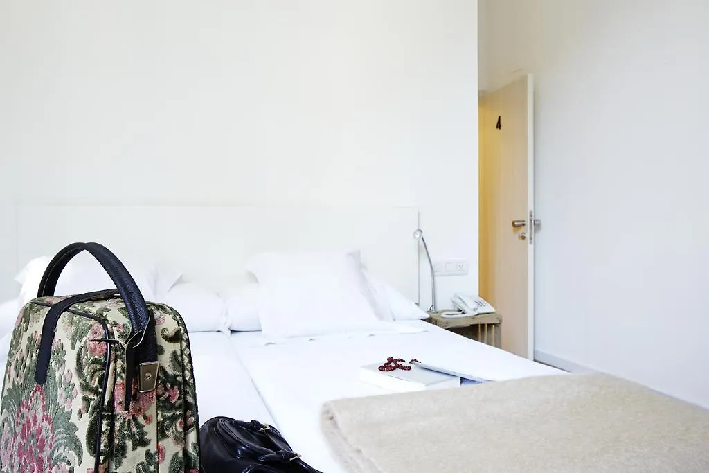 Guest house Som Nit Born Hotel Barcelona