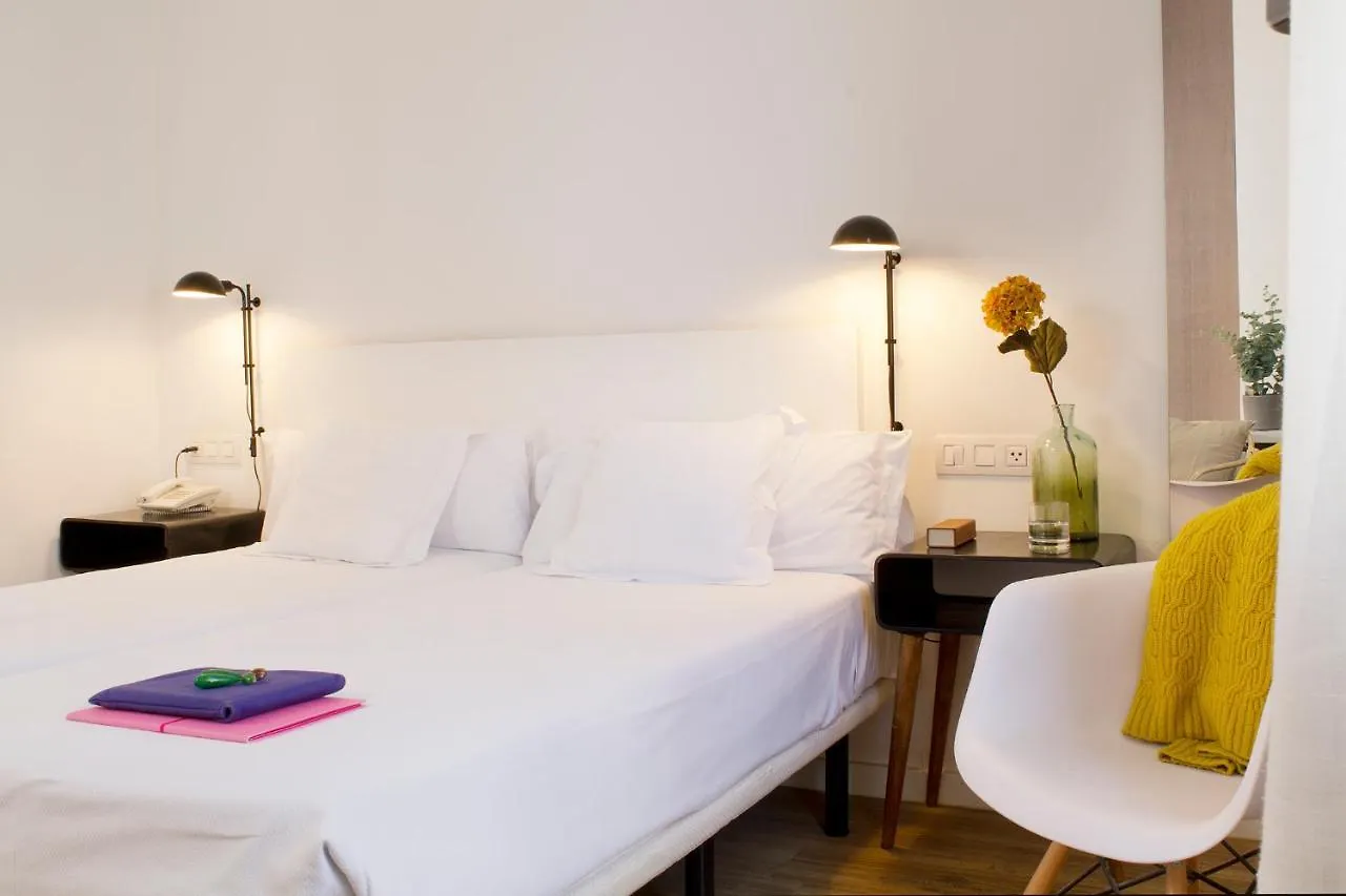 Som Nit Born Hotel Barcelona