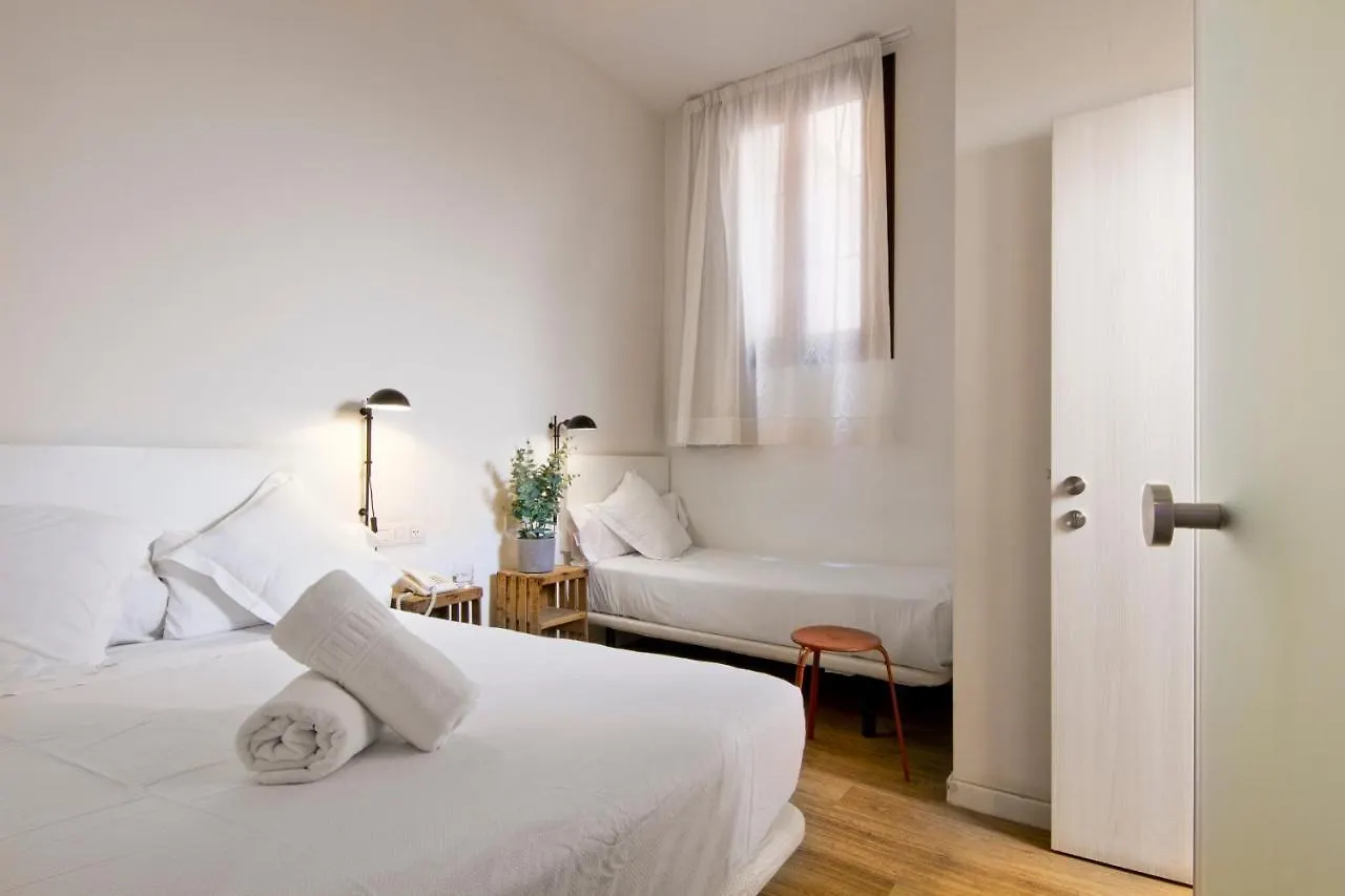 Hotel Som Nit Born Barcelona Pensión