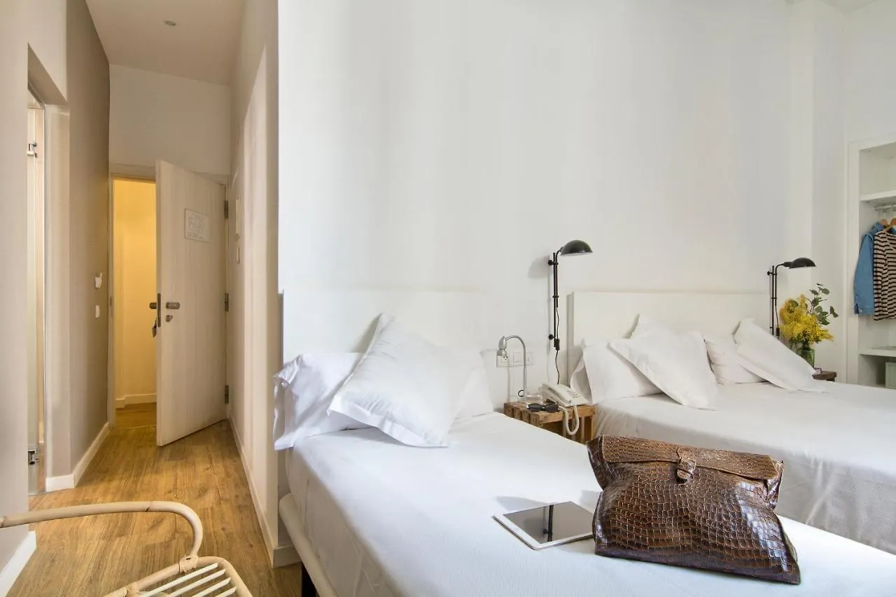 Som Nit Born Hotel Barcelona