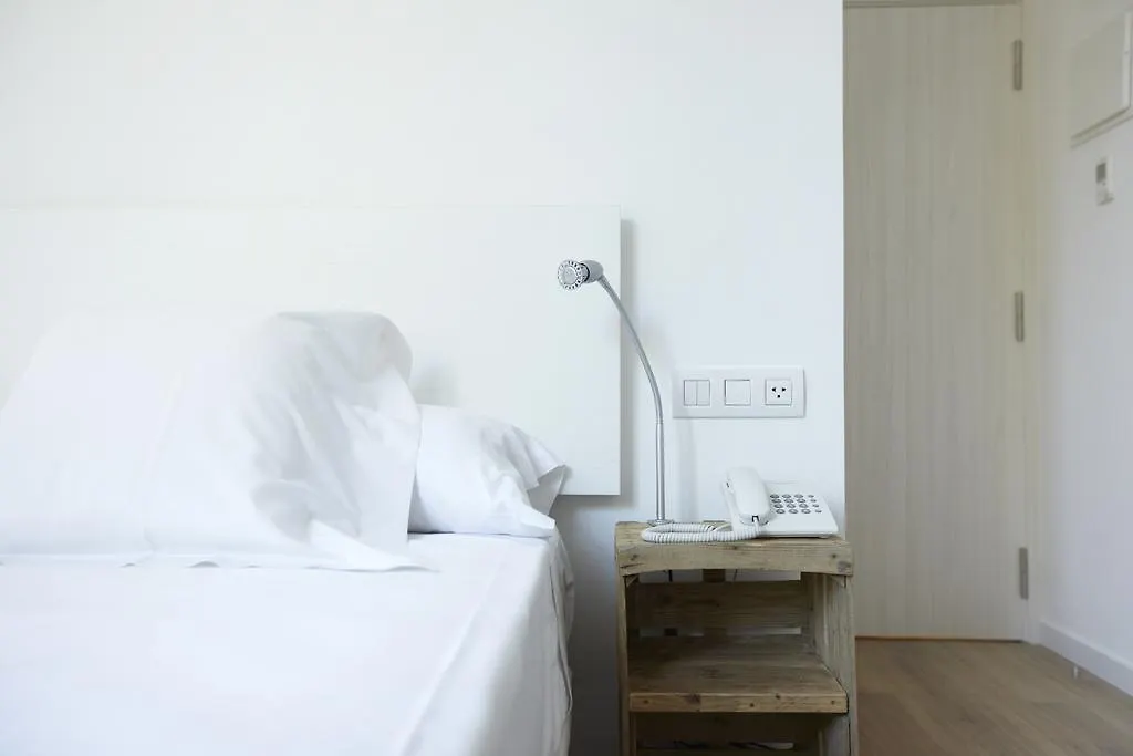 Hotel Som Nit Born Barcelona 3*,  España